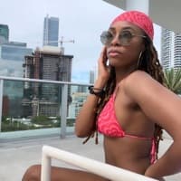 Jasmine RaeShon