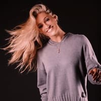 ava.vanek